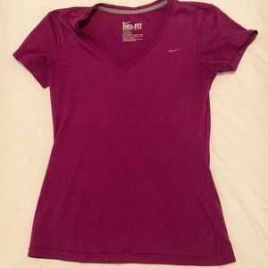EUC Nike Vneck DriFit Tshirt